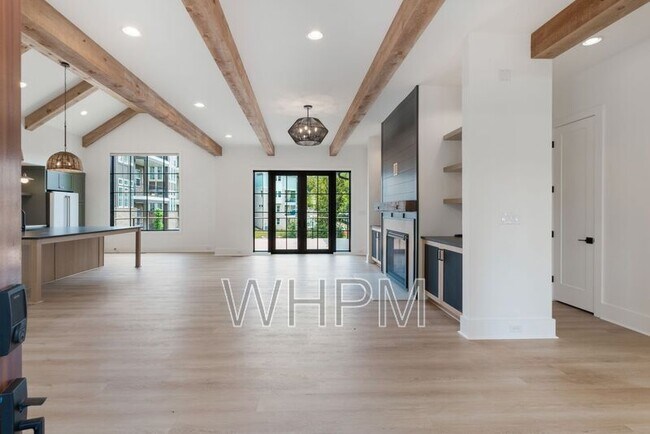 Foto del edificio - 541 Skyview Dr