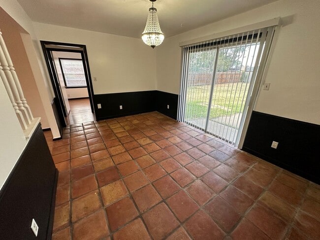 Building Photo - 5513 Alvarado Rd