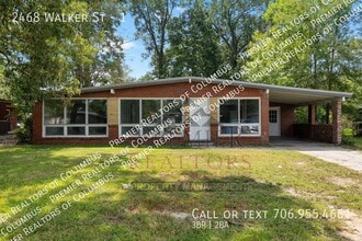 Building Photo - 2468 Walker St