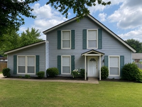 Building Photo - 3136 Sycamore View Rd