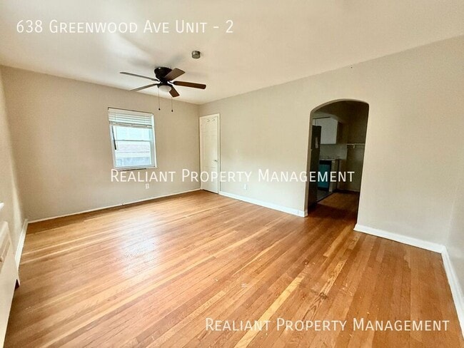Building Photo - 638 Greenwood Ave