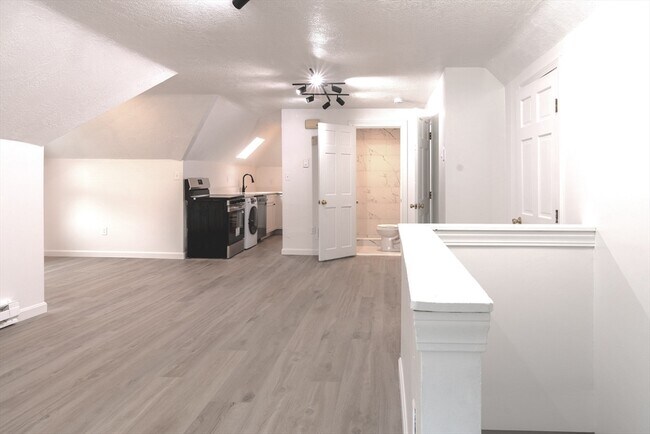 Foto del edificio - 5 Stoneland Rd