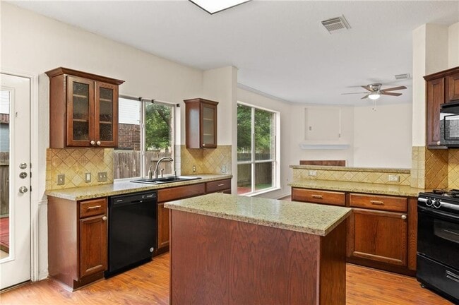 Building Photo - 7109 Teya Ct