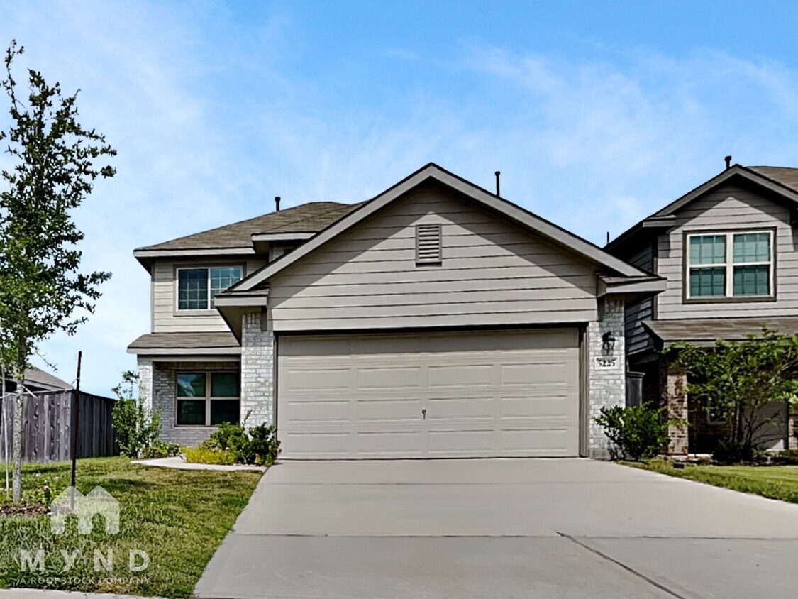 Foto principal - 5225 Elrington Vly Ln