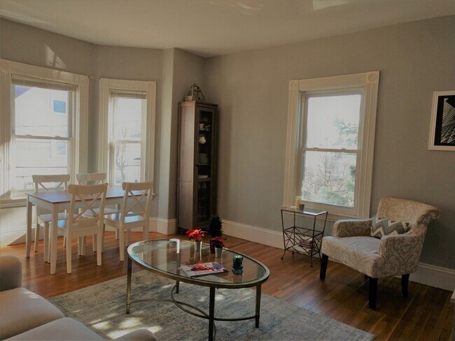 Foto del edificio - 31 Prospect St Ave