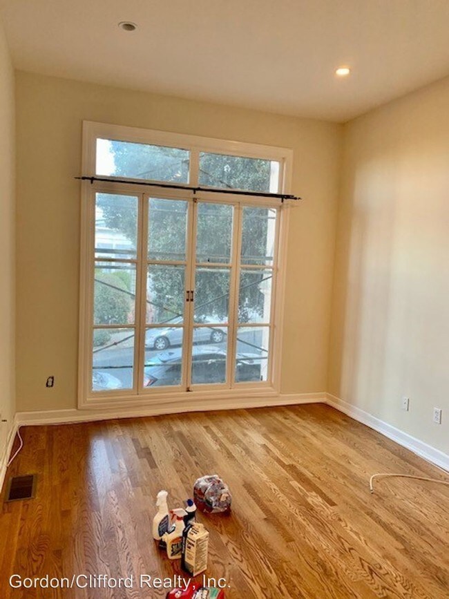 Foto del edificio - 2515 McAllister St