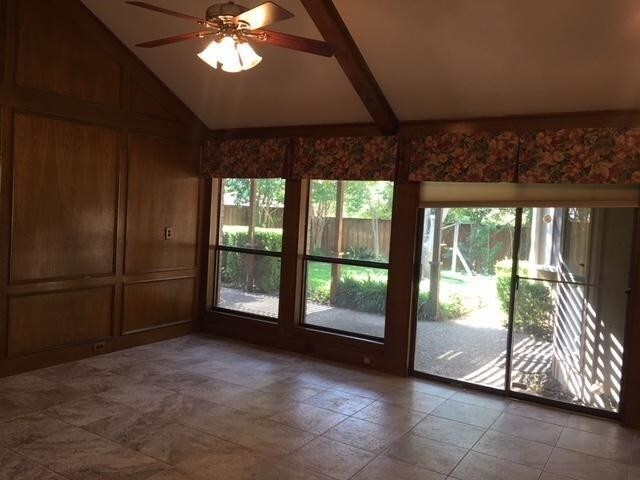 Building Photo - 3808 Big Horn Trail