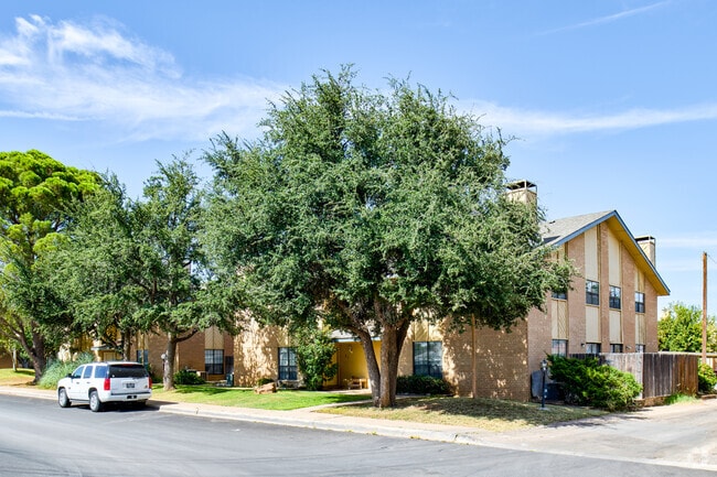 Foto del edificio - Oakwood Manor Condominiums