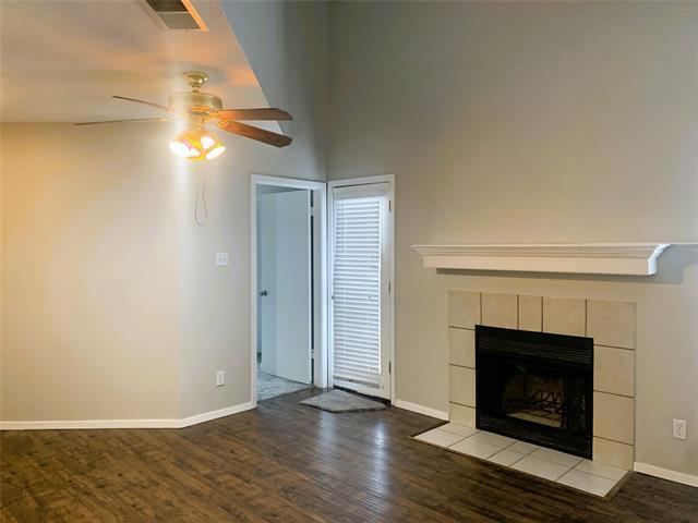 Building Photo - 1608 Pecan Chase Cir