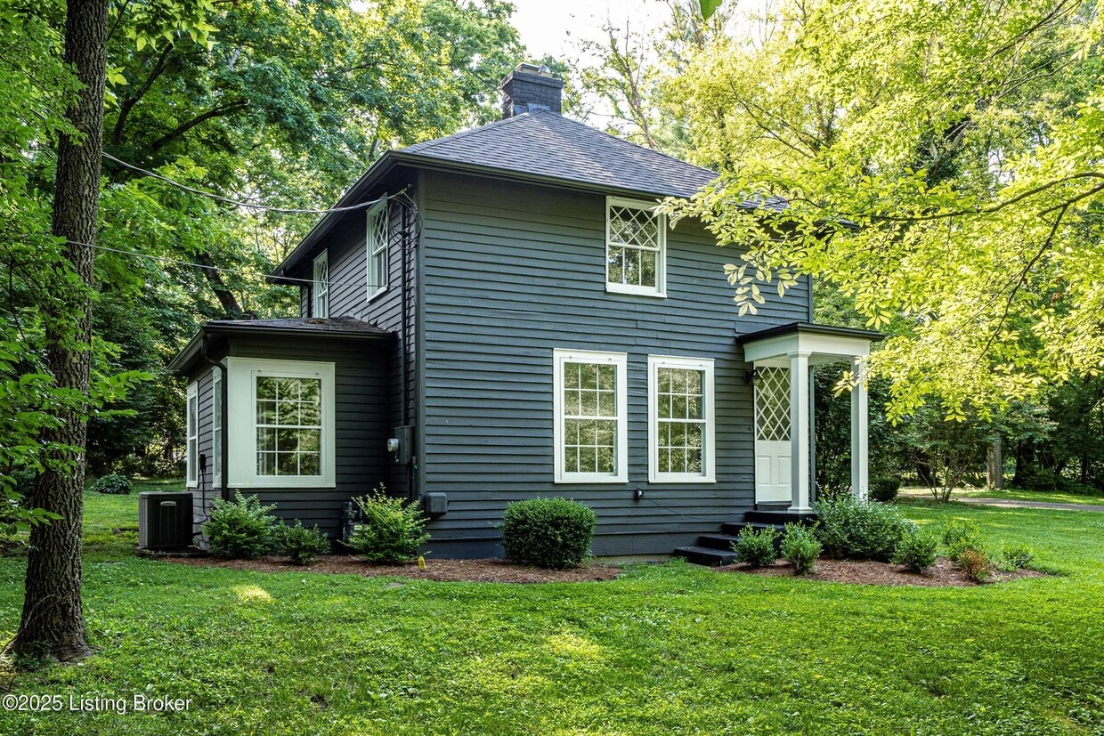 Primary Photo - 1307 Glenbrook Rd