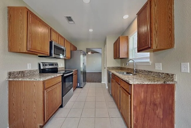 Building Photo - 10321 Pleasant Mound Dr