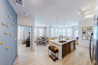 Interior Photo - The Tristan