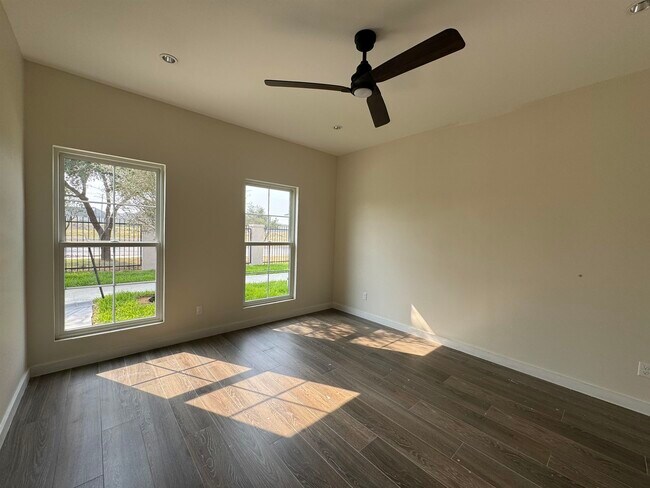 Foto del edificio - 210 Veracruz Dr