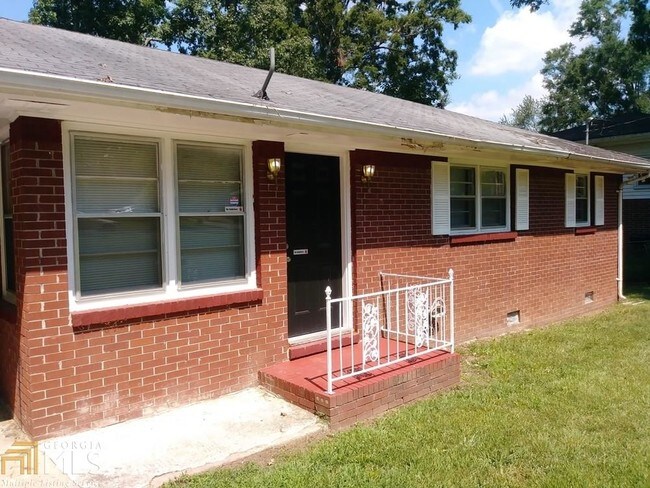 Building Photo - 5911 Meadowview Rd