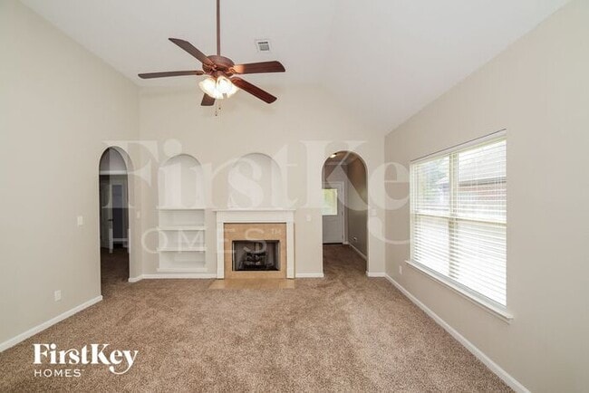 Building Photo - 8229 Owen Park Dr