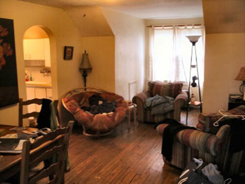 Foto principal - 104 S Grove St