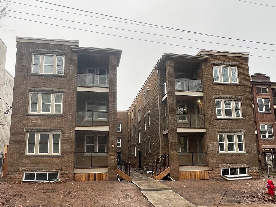 , Hamilton, ON L8N 2S1 Apartments Hamilton, ON