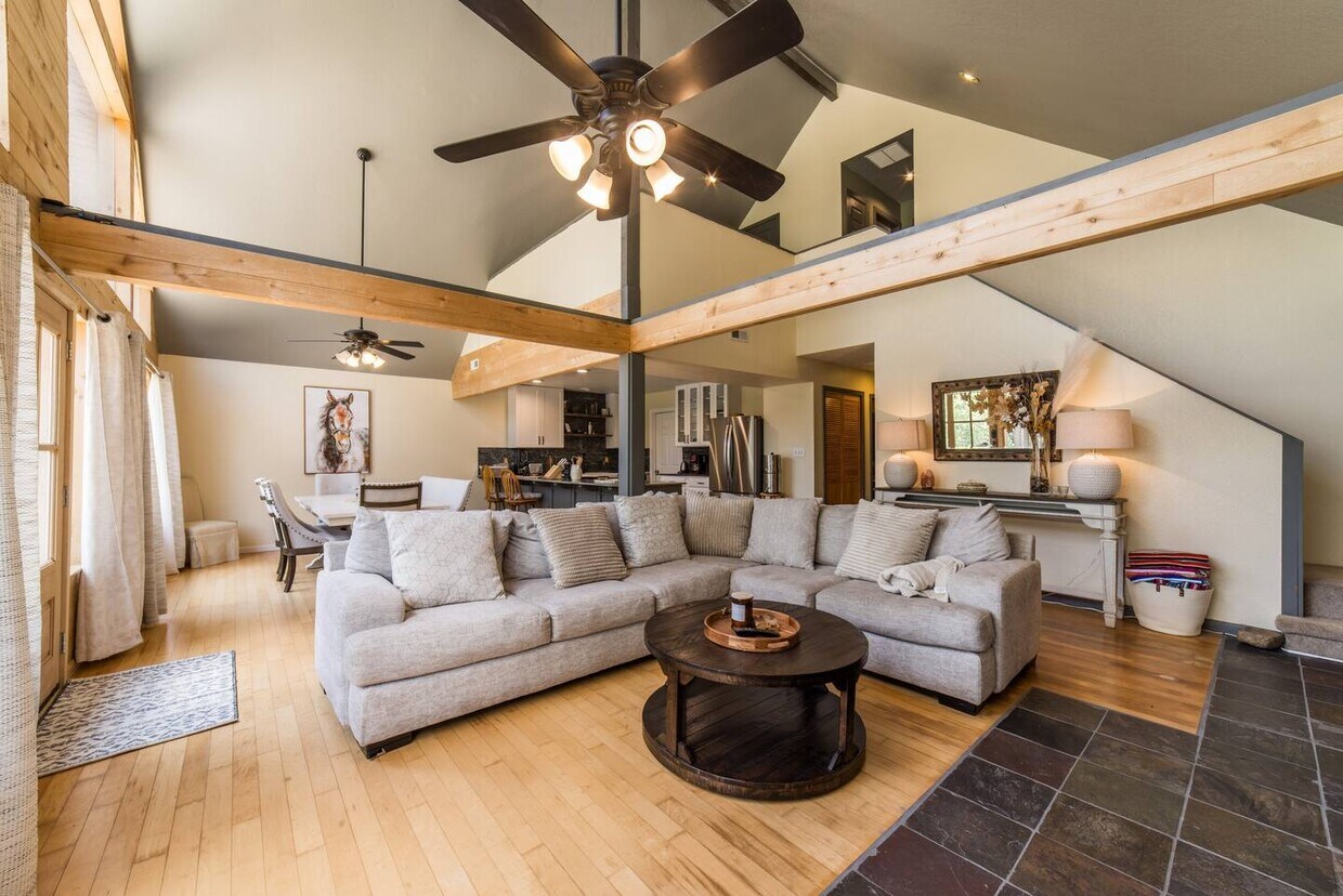 14740 Jesse Ln, Rogers, AR 72758 House Rental in Rogers, AR