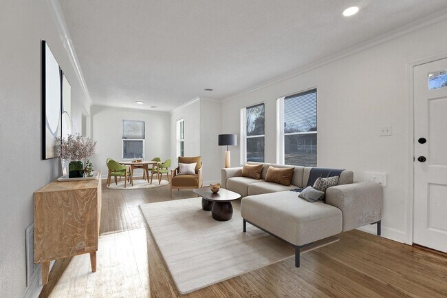 Foto del edificio - 3780 Shirlwood Ave