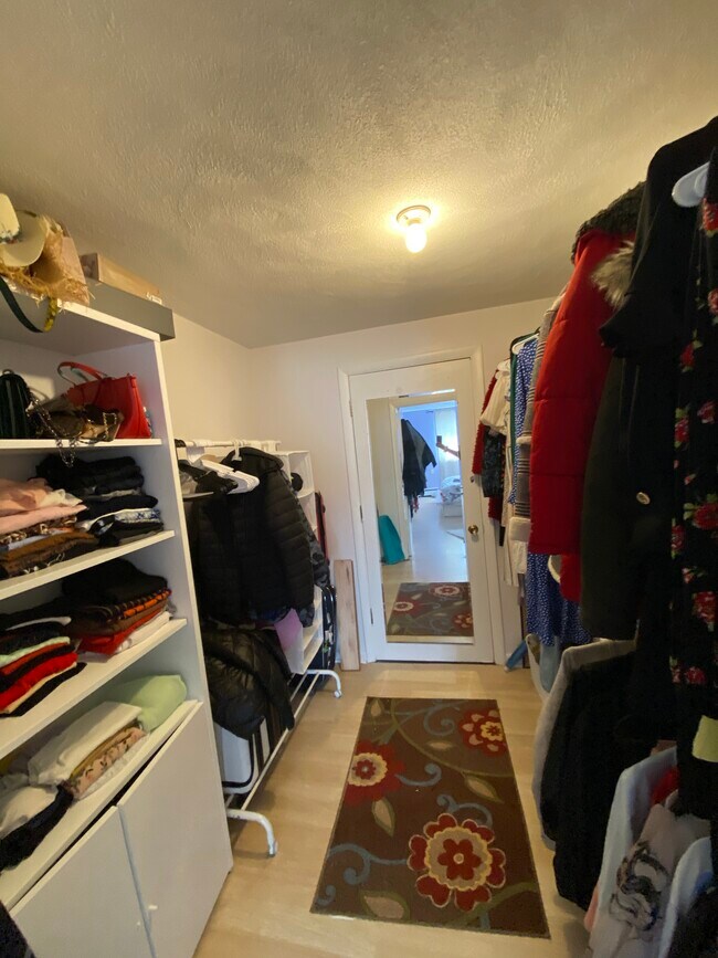 Foto del edificio - 400 Governors Dr