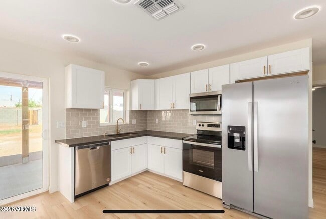 Foto del edificio - 902 E Fairmount Ave