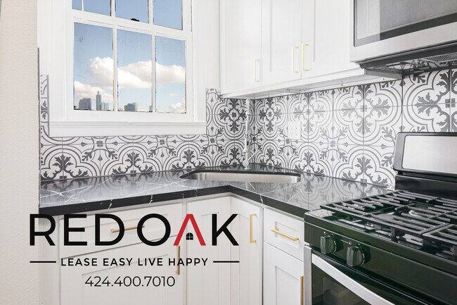 Building Photo - 2505 1/4 W 6th St