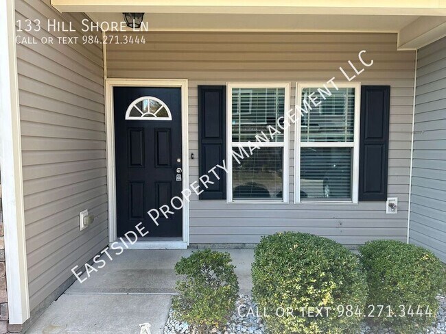Foto del edificio - 133 Hill Shore Ln