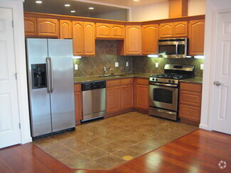 Kitchen - Hawthorne 44