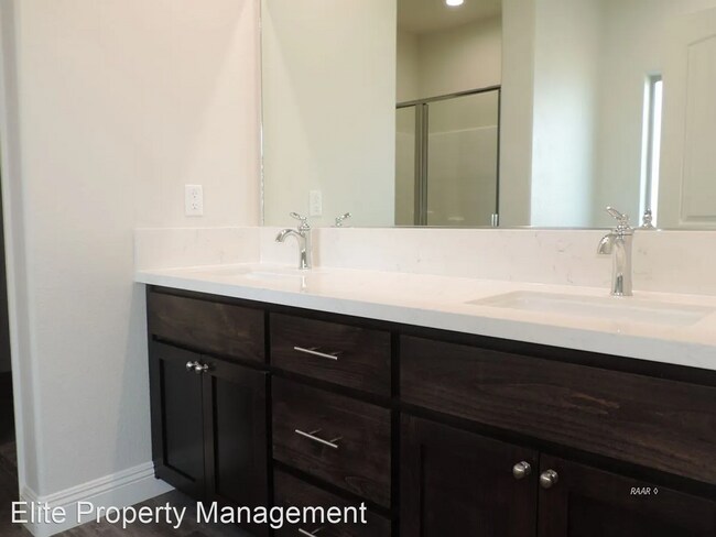 Foto del edificio - 4 br, 2 bath House - 132 Rainshadow Ct