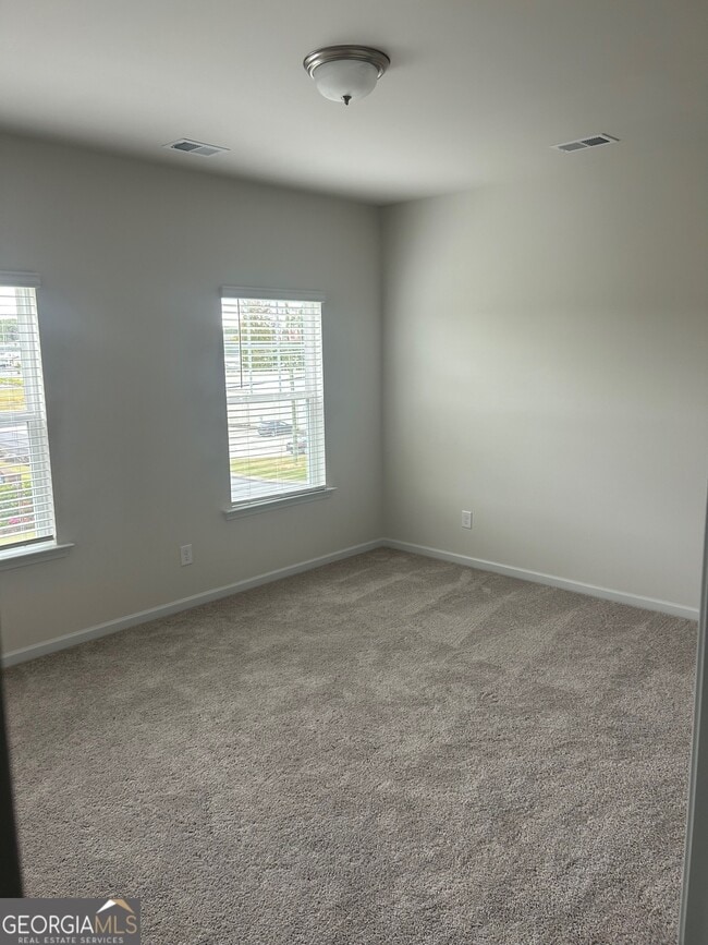 Foto del edificio - 67 Professional Pl