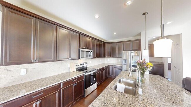 Foto del edificio - 2694 Timber Glen Dr