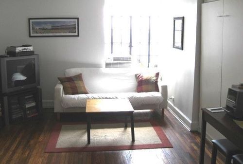 Primary Photo - 10 Tudor City Pl