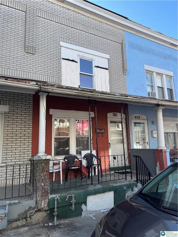 Building Photo - 420 E Ct St