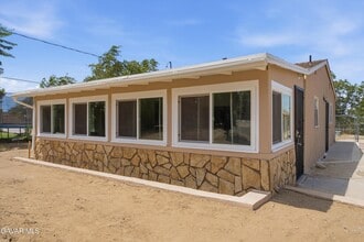 Building Photo - 4851 W Ave M8