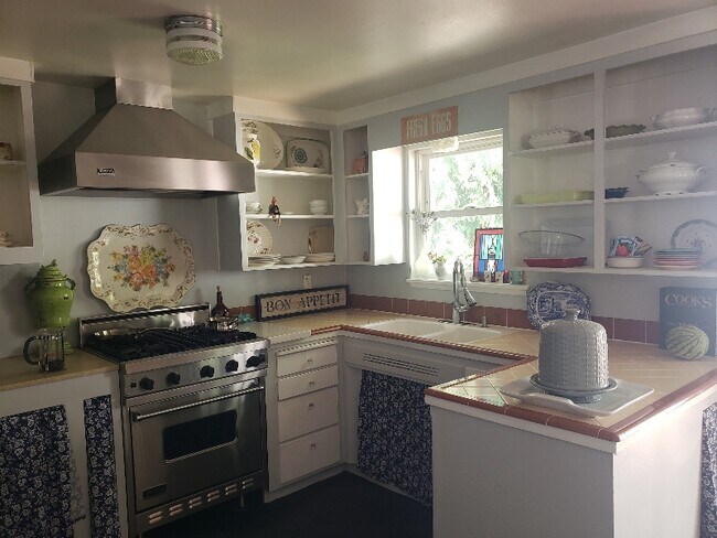Foto del edificio - 1604 N 203rd Pl