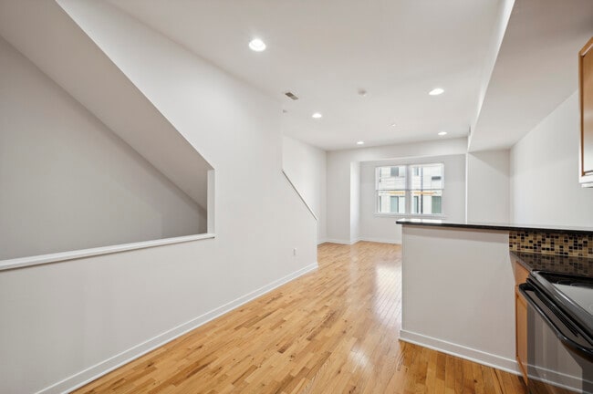Kitchen & Living Room - 2638 Federal St (Philadelphia, PA) Apartments