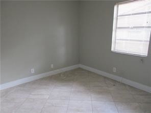 Building Photo - 3/2 in Coral Springs