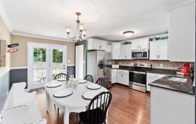 Building Photo - 1257 Eagle's View Dr
