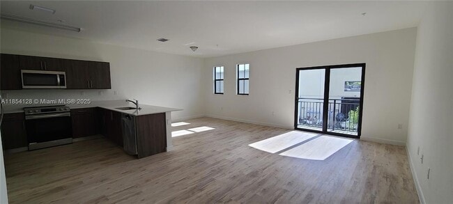 Building Photo - 15540 SW 136th St