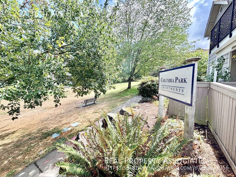 Foto principal - 4717 36th Ave S