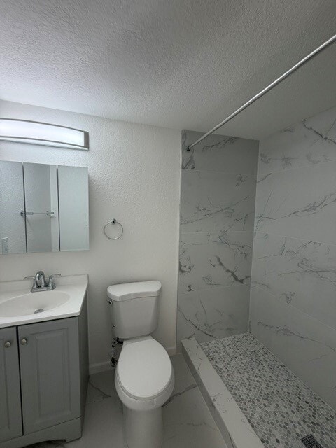 Building Photo - 516 Revere Rd