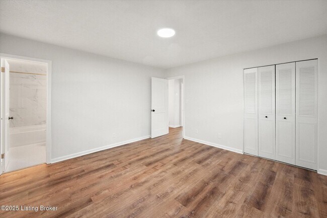 Building Photo - 2702 Ballad Blvd