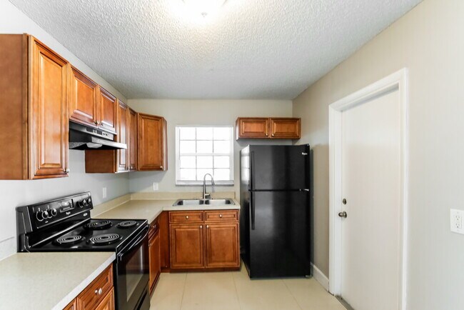 Foto del edificio - 1558 NW 7th Ln