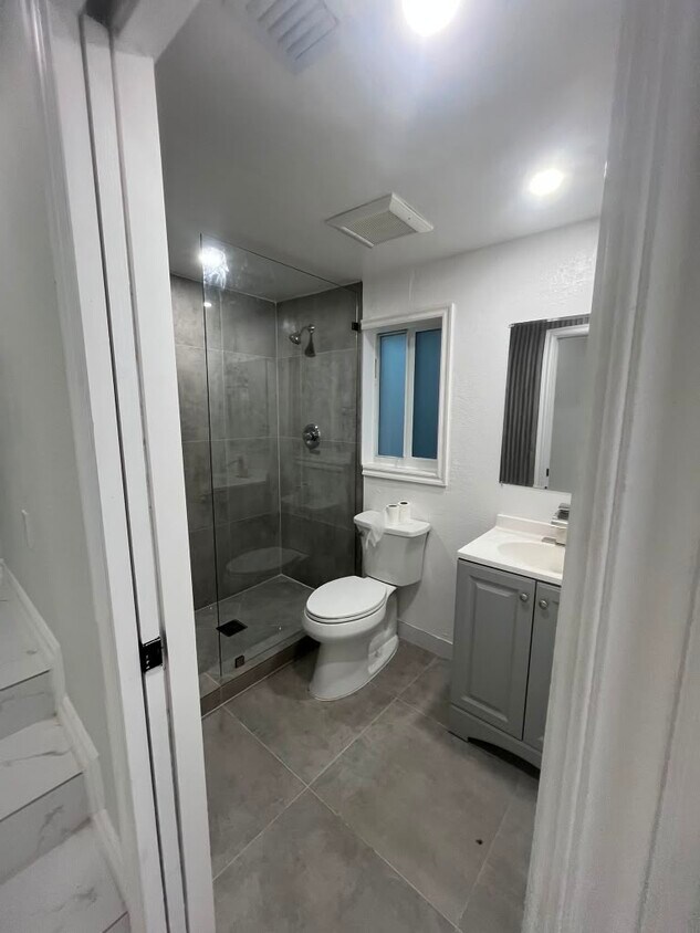 Foto del edificio - 1330 NW 51st Ter