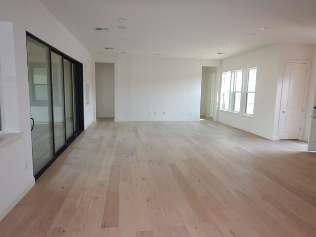 Foto del edificio - Regency at Caramella Ranch