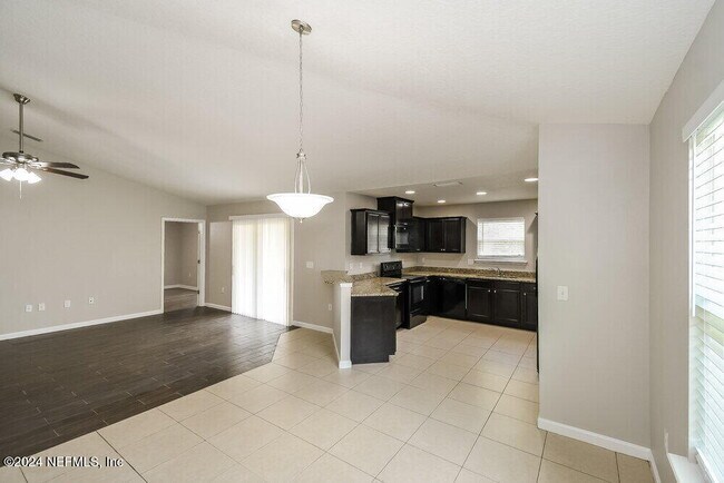 Building Photo - 3258 Hidden Meadows Ct