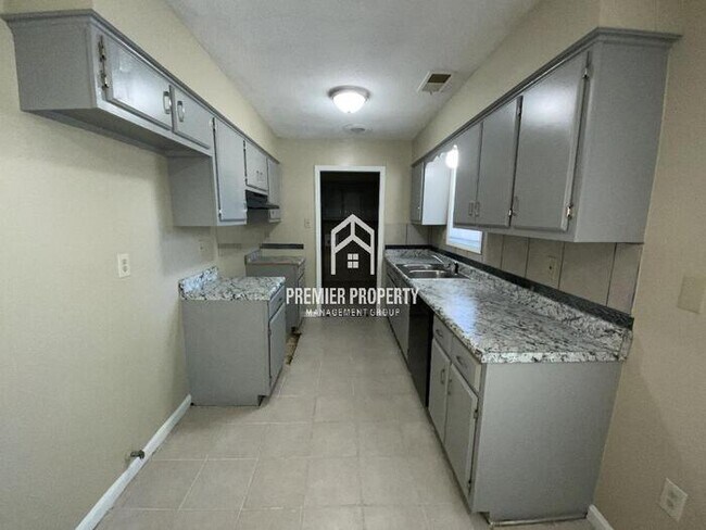 Foto del edificio - 4402 Port Haven Cove