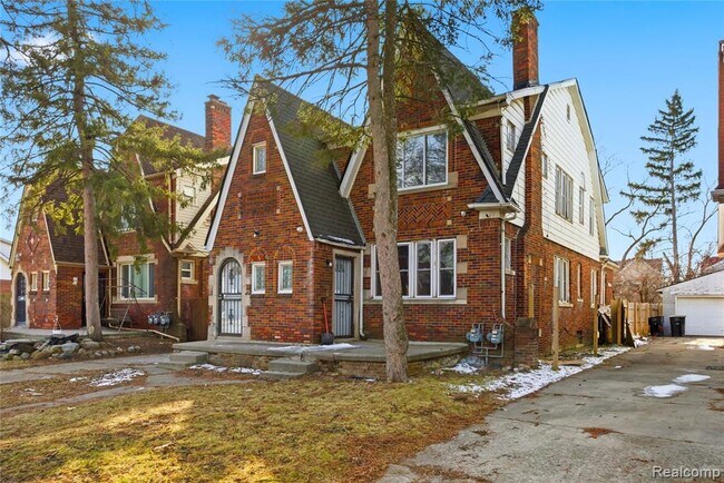 Foto del edificio - 14617-14617 Winthrop St