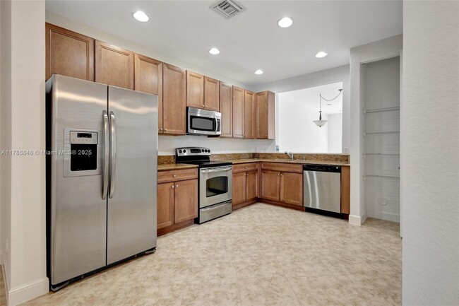 Building Photo - 16121 Poppy Seed Cir