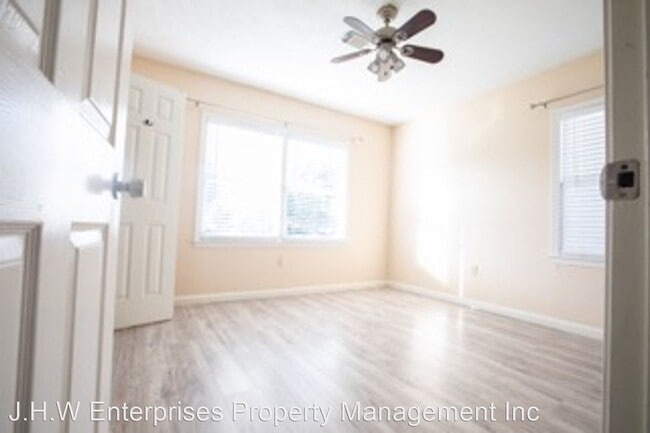 Foto del edificio - 3 br, 1 bath House - 113 Trout Ave